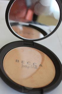My Thoughts on BECCA x Jaclyn Hill's Champagne Pop