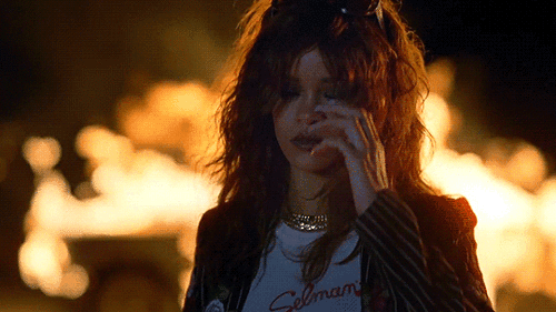 Missy Piggy Performs Rihanna’s BBHMM Missy Piggy Performs Rihanna’s BBHMM