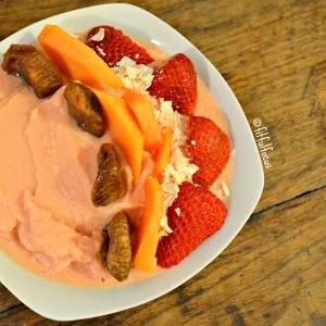 Recipe Redux: Tropical Smoothie Bowl {gluten/soy/dairy free} Recipe Redux: Tropical Smoothie Bowl {gluten/soy/dairy free}