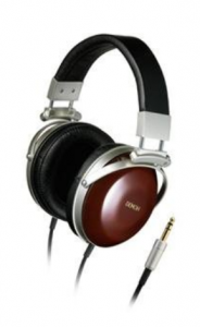 Best Headphones For 2015: Top 10 Headphones for Your Budget Best Headphones For 2015: Top 10 Headphones for Your Budget
