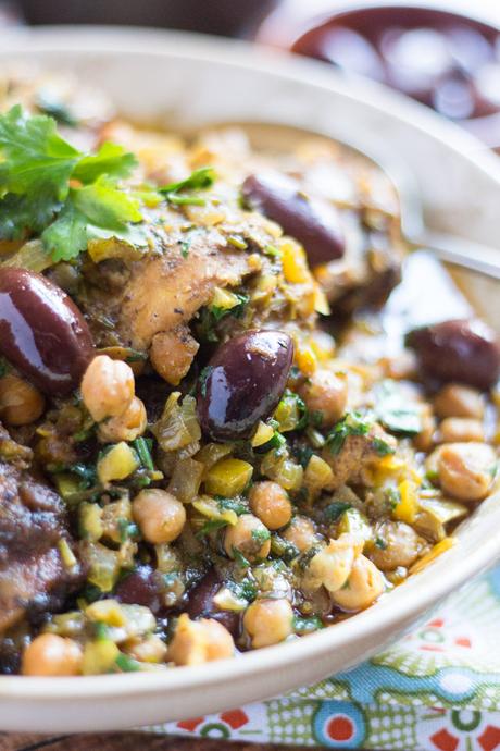 Slow Cooker Moroccan Chicken Tagine