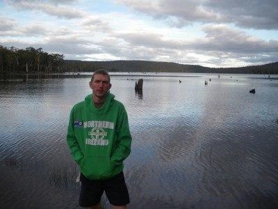 100 Places I Backpacked Through That You’ve Never Heard Of, in Australia Chilling by Lake Leake