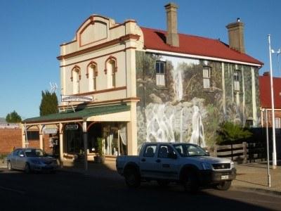100 Places I Backpacked Through That You’ve Never Heard Of, in Australia Gorgeous Sheffield in Tasmania