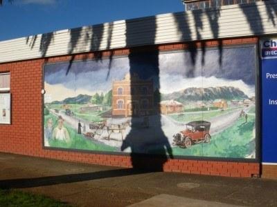 100 Places I Backpacked Through That You’ve Never Heard Of, in Australia Gorgeous Sheffield in Tasmania