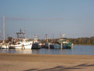 100 Places I Backpacked Through That You’ve Never Heard Of, in Australia Lakes Entrance, Victoria