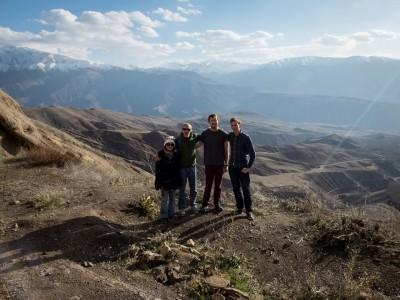 Backpacking in Turkey: Staying at the Hotel Tahran in Dogubayazit alamut castle