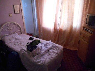 Backpacking in Turkey: Staying at the Hotel Tahran in Dogubayazit We had WiFi in our room