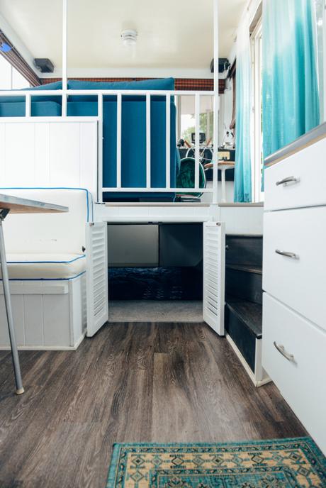 A Houseboat Staycation at Choderwood (Anniversary Experience #2) A Houseboat Staycation // www.WithTheGrains.com