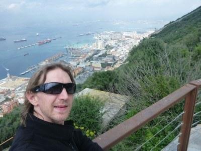 Backpacking in Gibraltar: Top 10 Sights at the Top of the Rock Queen Elizabeth Lookout.