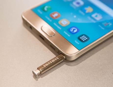 The new Samsung Galaxy Note 5 is a premium design