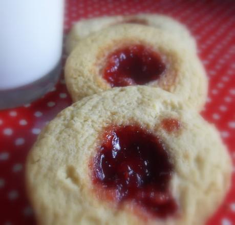 Simple Jam Biscuits