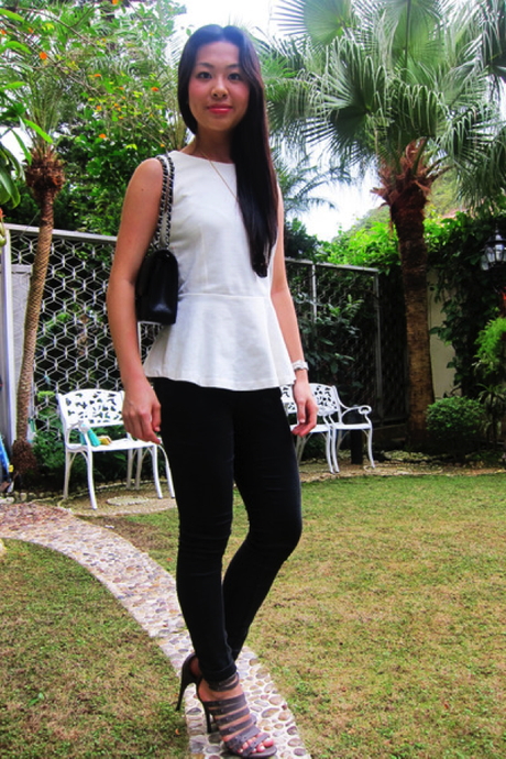 5 Different Looks with One Pair of Black Jeans OOTD - Paperblog