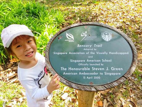 The rustic beauty of Pulau Ubin {Tips for a family visit} The rustic beauty of Pulau Ubin {Tips for a family visit}