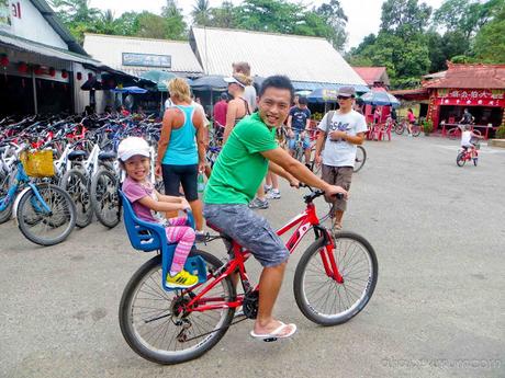 The rustic beauty of Pulau Ubin {Tips for a family visit} The rustic beauty of Pulau Ubin {Tips for a family visit}