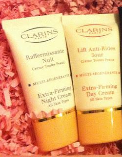 Glossy Box - January 2012 - Valentine's Day Edition Glossy Box - January 2012 - Valentine's Day Edition