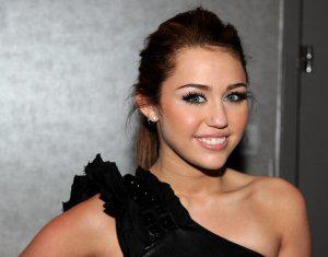 the-miley-cyrus-superfan-quiz-apr-29-2011-600x470 If Loving You Is Wrong…I Don’t Want To Be Right part II