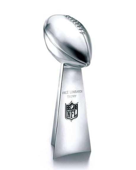 super-bowl-sunday-the-vince-lombardi-trophy-L-spcp80.jpeg