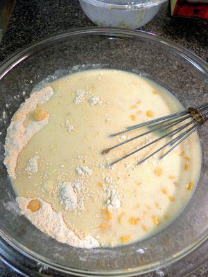 Honey Corn bread - Blend Wet & Dry Ingredients Honey Corn bread - Blend Wet & Dry Ingredients