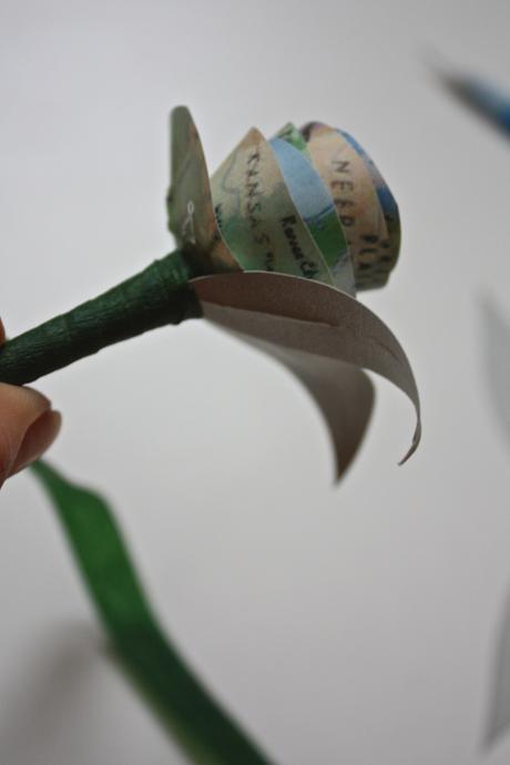 Paper Rose How To: 2 Ways