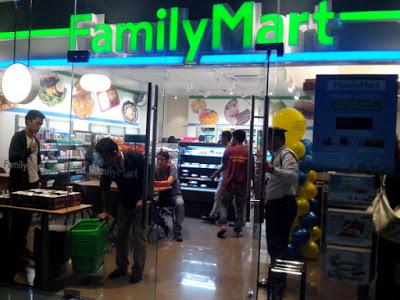 Welcome to Cebu, Family Mart!