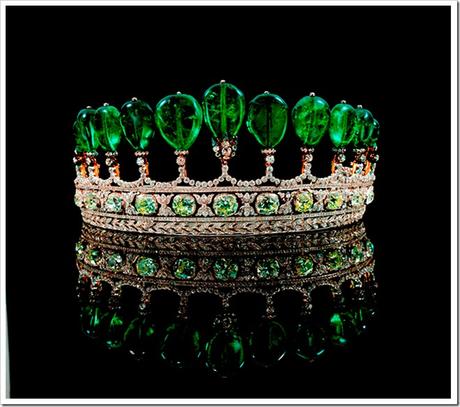 Emerald-and-Diamond-Tiara Emerald-and-Diamond-Tiara