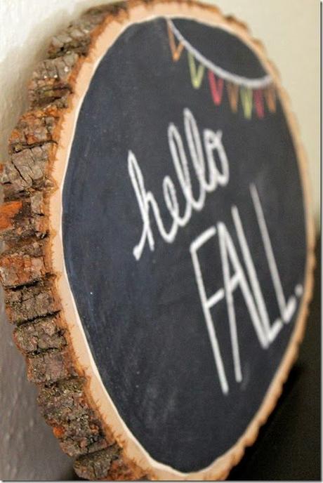 Some Fall DIY Favorites DIY Fall Chalkboard. Great for the holidays. Make a large one for the kitchen, and small ones to place around the table for thanksgiving as place cards. Could even use the small ones for labeling food dishes on the buffet table.: