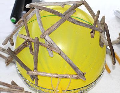 Creating a Driftwood Thanksgiving Centerpiece Driftwood Thanksgiving Centerpiece