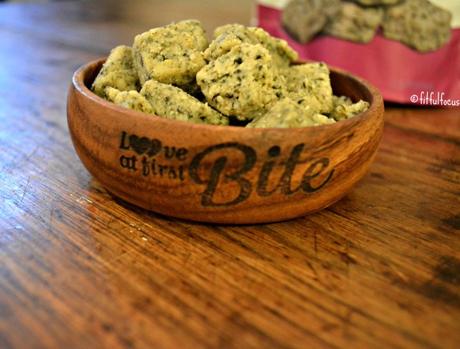 Hemp Heart Bites Review & Discount Hemp Heart Bites Review, Discount & Photo Challenge | Manitoba Harvest | Snack | Vegan | Gluten Free