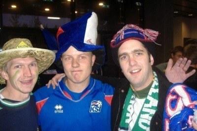 Backpacking in Iceland: My Top 5 Memories Drinking with Michael McClelland and an Iceland fan