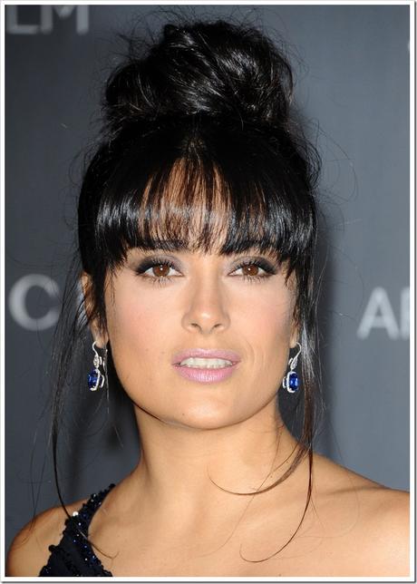 Salma-Hayeks-Sapphire-and-Diamond-Earrings Salma-Hayeks-Sapphire-and-Diamond-Earrings