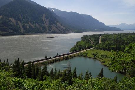 2 Frugal Day Trips from Portland Columbia River Gorge Best day trips from Portland