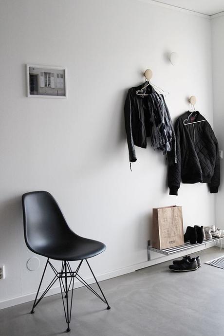 Scandinavian inspired entryway Scandinavian inspired entryway | j.levau