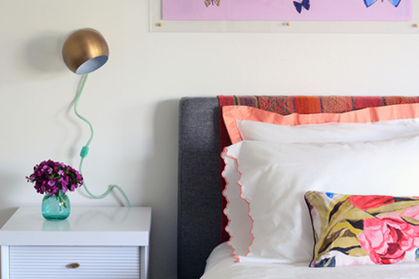 DIY yarn wrapped sconce cords by Little Green Notebook