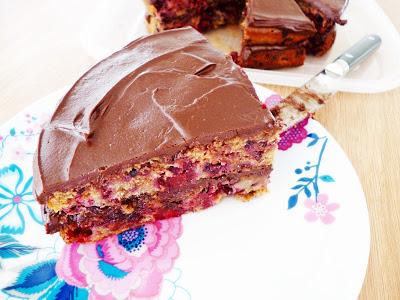 Blackberry & Chocolate Cake