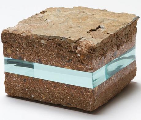 Top 10 Amazing Rocks and Stones With Layers of Glass