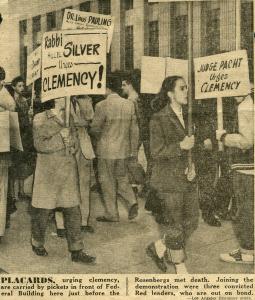 Los Angeles Examiner photo, ca. June 1953.  Note the partially obscured placard at left referencing Pauling's support for clemency.