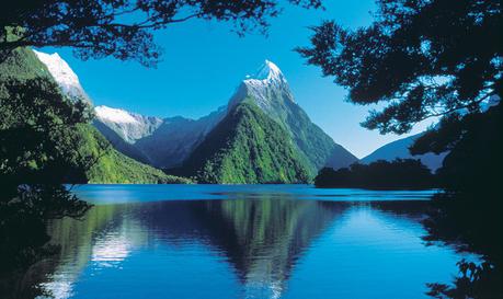 Travel Guide to New Zealand Travel Guide to New Zealand