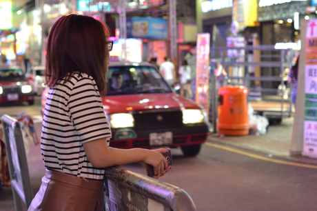 Daisybutter - Hong Kong Lifestyle and Fashion Blog: Mong Kok at night