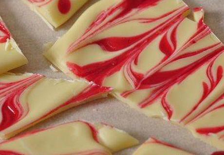 White Chocolate and Raspberry Brittle