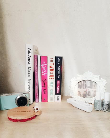 Daisybutter - Hong Kong Lifestyle and Fashion Blog: autumn book haul, blogger book recommendations