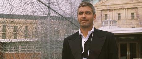 George Clooney’s Tuxedo in Ocean’s Eleven Most prisons don't offer tuxedo-pressing services, much to Danny's chagrin.
