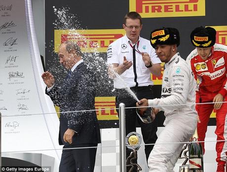 Sochi ~ F1 Hamilton .......... and Putin soaked !!