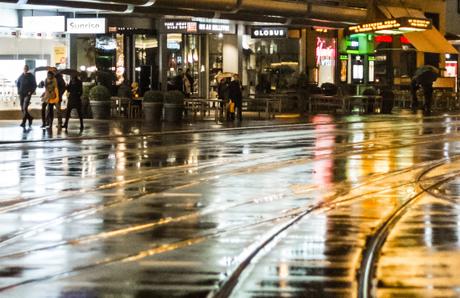 The joy of night (g)rain: ISO 8063 (Hi 0.3) with Nikon D800 _DSC1205