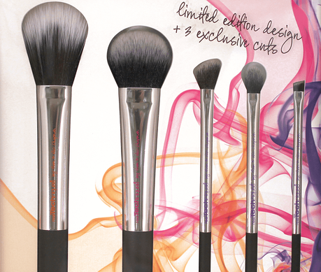 Beauty Flash: Real Techniques Nic's Picks Brush Set Beauty Flash: Real Techniques Nic's Picks Brush Set