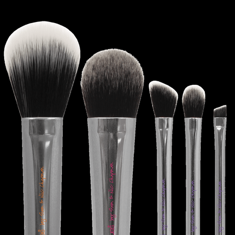 Beauty Flash: Real Techniques Nic's Picks Brush Set Beauty Flash: Real Techniques Nic's Picks Brush Set