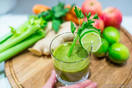 Fitness On Toast Faya Blog Girl Healthy Juice Immune Boost Cold Press Green Health Juicing Vegetable Recovery Winter Natural Organic