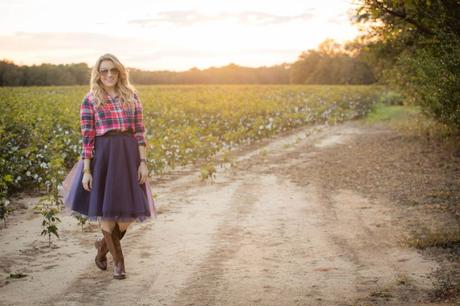Fall family photos. Photo shoot in tulle skirt and flannel, family photos- The Samantha Show