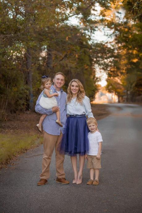 Fall family photos. Fall family photos in a navy and white color palette-The Samantha Show