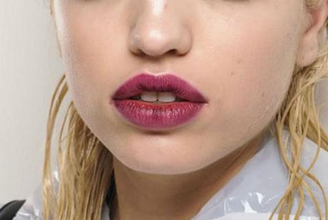Beauty 911: Recovering from Post Holiday Party Trauma stained-lips