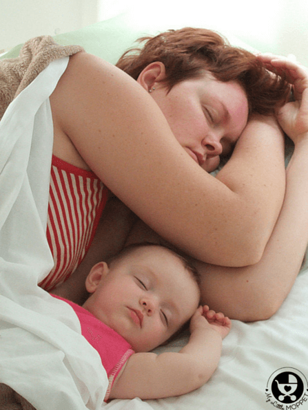 The Pros and Cons of Co-Sleeping with your Baby